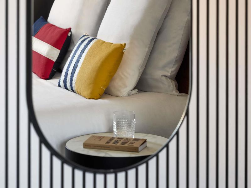 Mercure Caen Centre Port de Plaisance image