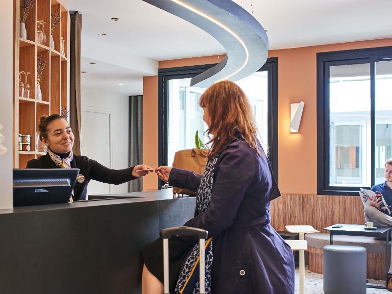 Mercure Paris 15 P Versailles image