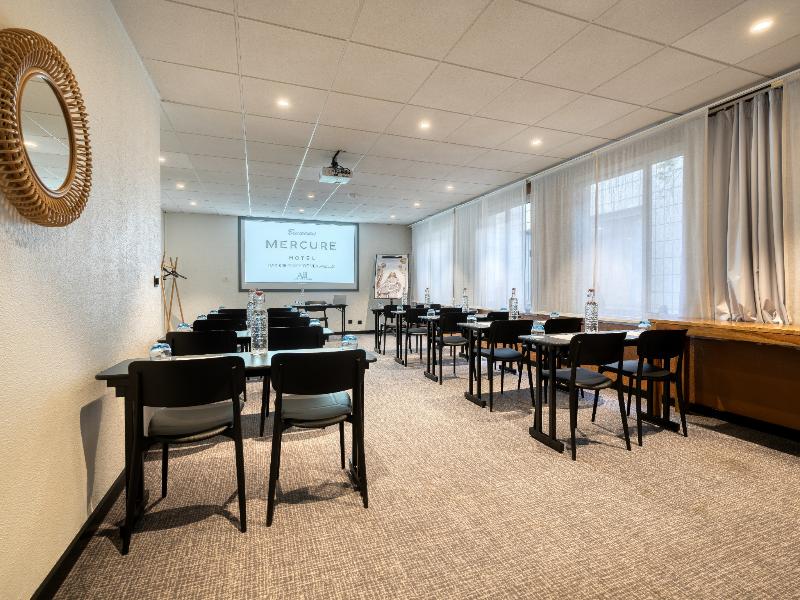 Mercure Paris 15 P Versailles image