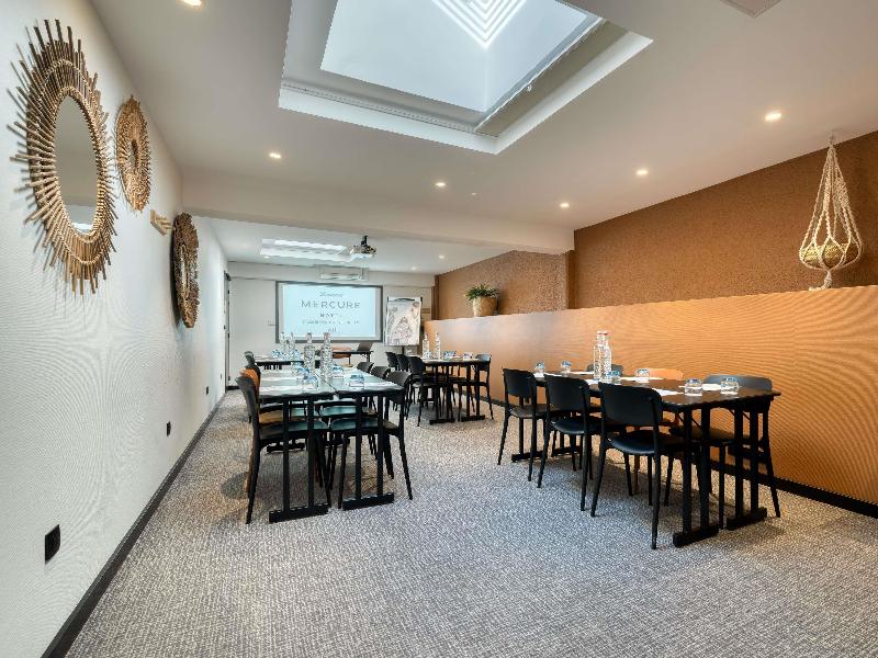 Mercure Paris 15 P Versailles image