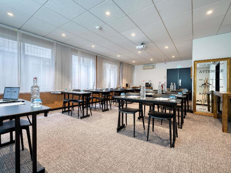 Mercure Paris 15 P Versailles image