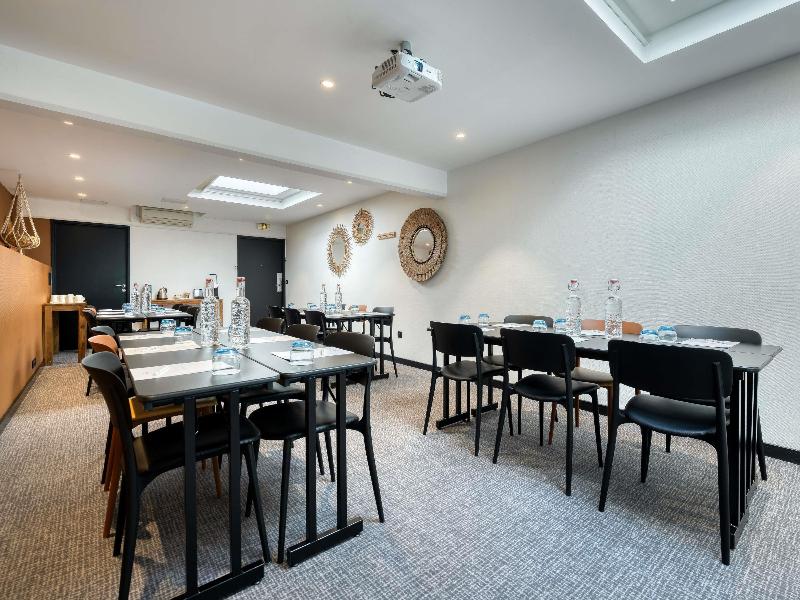 Mercure Paris 15 P Versailles image