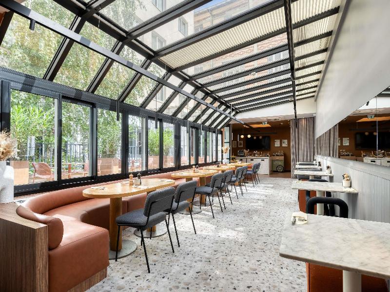 Mercure Paris 15 P Versailles image