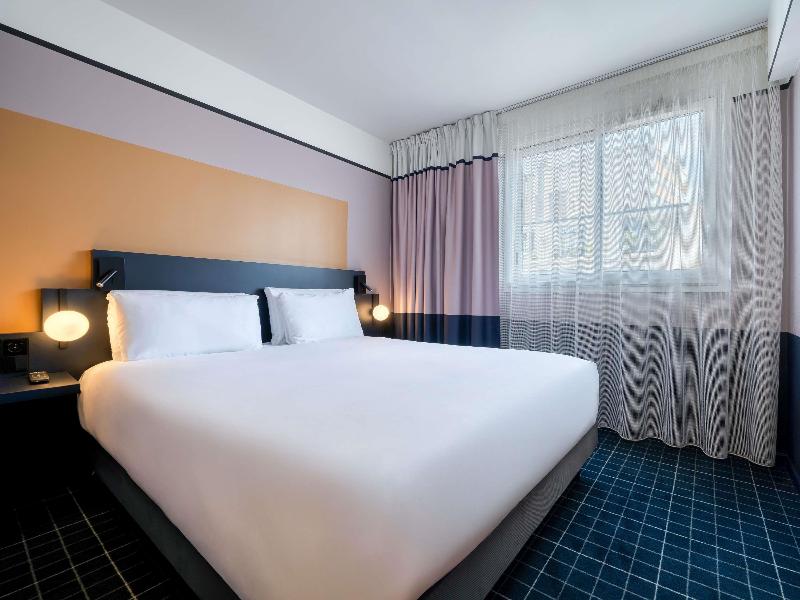 Mercure Paris 15 P Versailles image