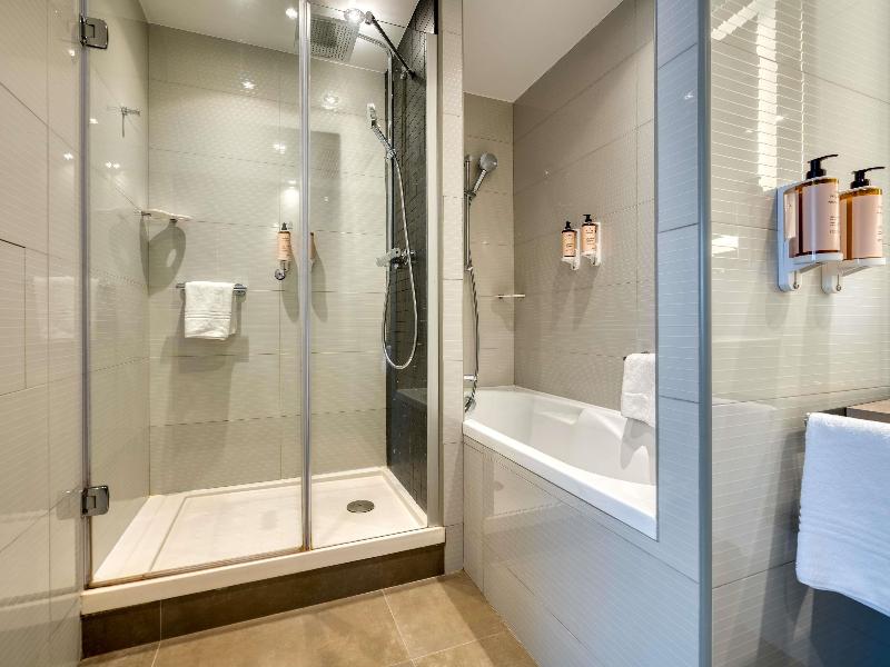 Mercure Paris 15 P Versailles image