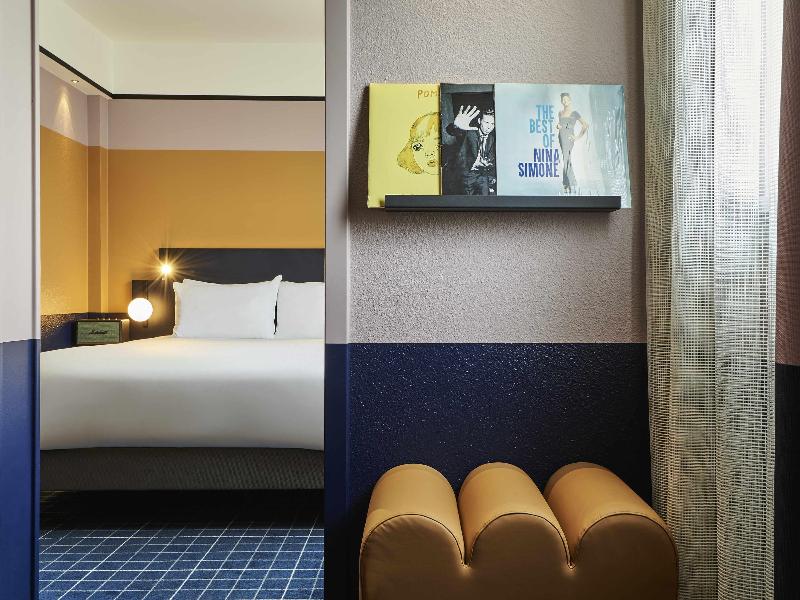 Mercure Paris 15 P Versailles image