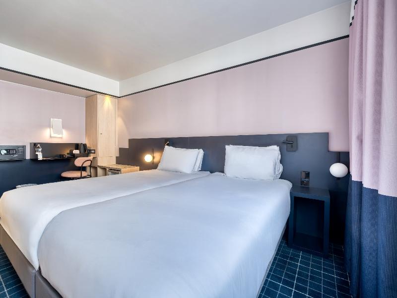 Mercure Paris 15 P Versailles image