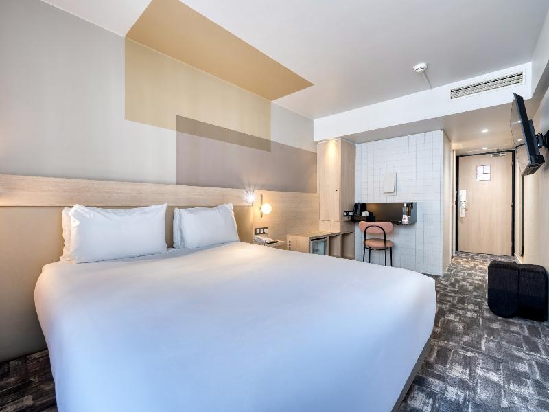 Mercure Paris 15 P Versailles image