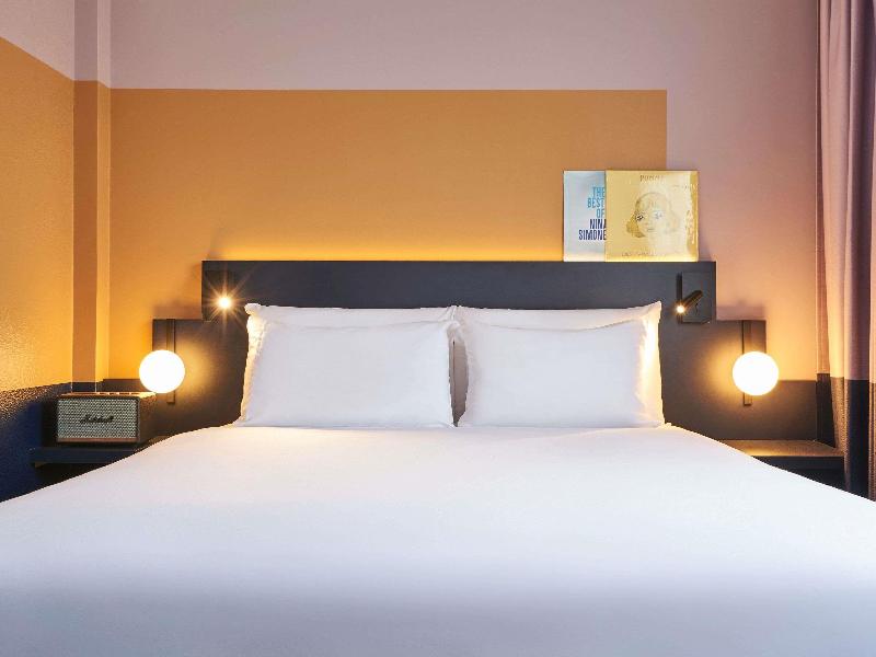 Mercure Paris 15 P Versailles image