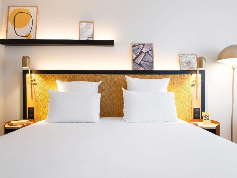 Mercure Paris Bercy Bibliotheque image