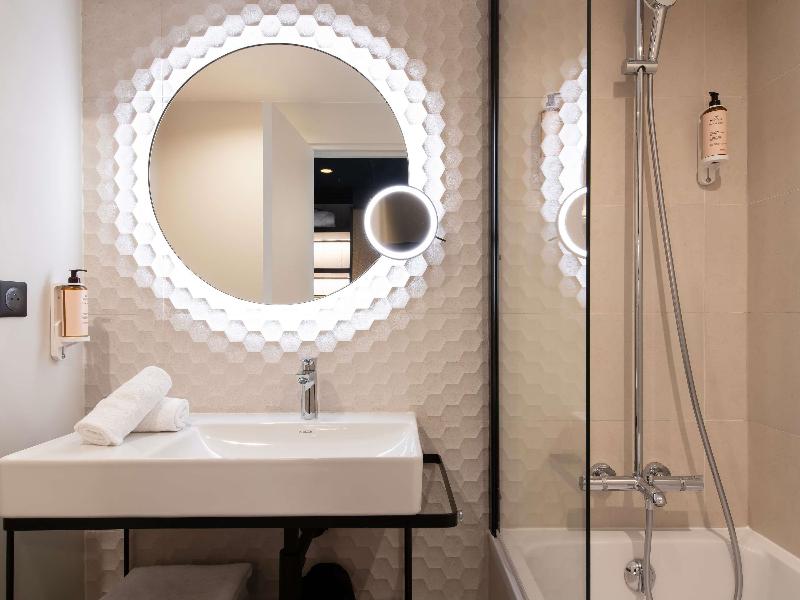 Mercure Paris Bercy Bibliotheque image