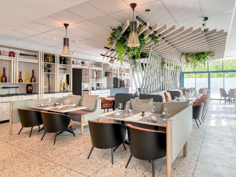 Novotel Paris Centre Bercy image