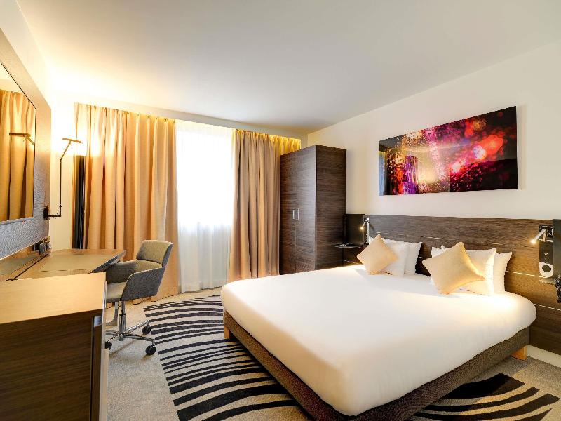 Novotel Paris Centre Bercy image