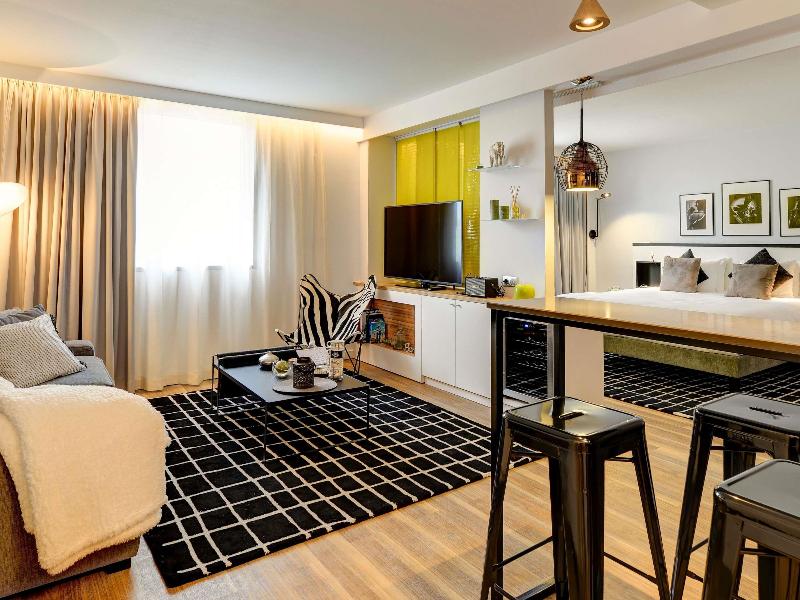 Novotel Paris Centre Bercy image