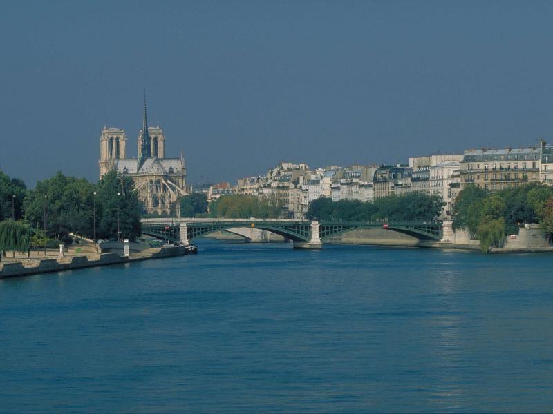 Novotel Paris CDG Airport image