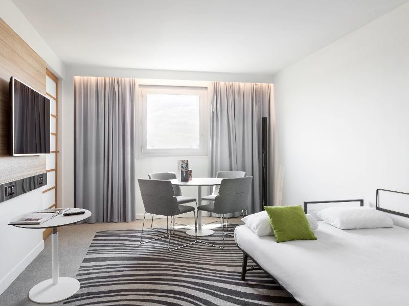 Novotel Paris CDG Airport image