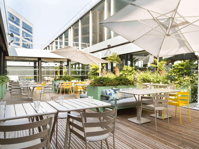 Novotel Paris CDG Airport image