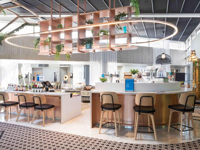 Novotel Paris CDG Airport image