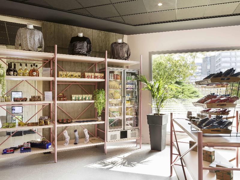 Novotel Paris CDG Airport image