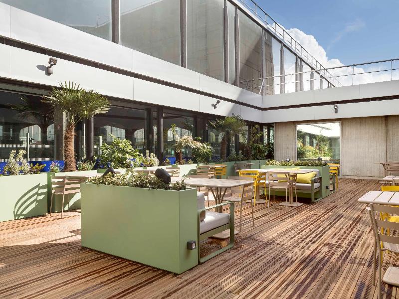 Novotel Paris CDG Airport image