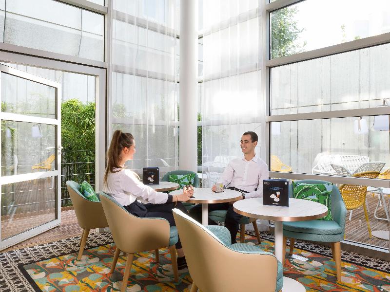 Novotel Paris CDG Airport image