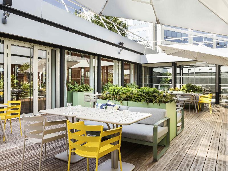 Novotel Paris CDG Airport image