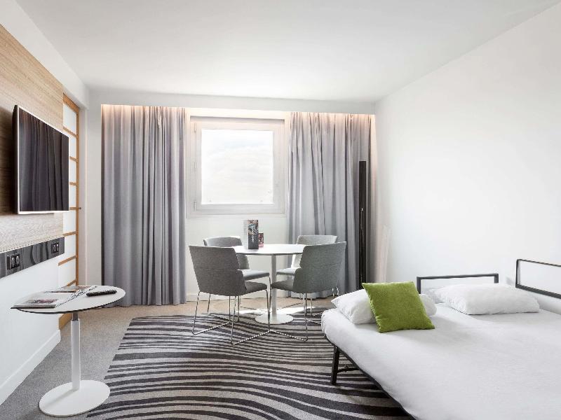 Novotel Paris CDG Airport image