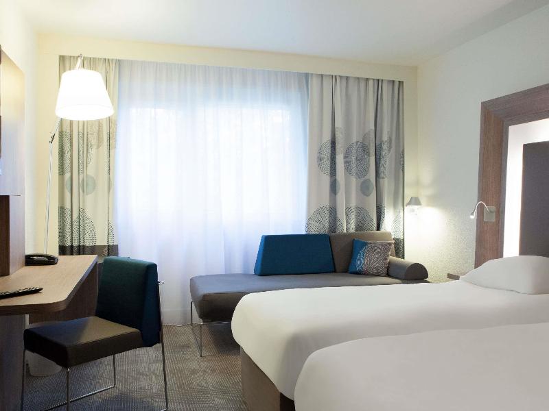 Novotel Paris CDG Airport image