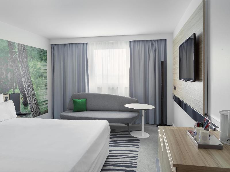 Novotel Paris CDG Airport image