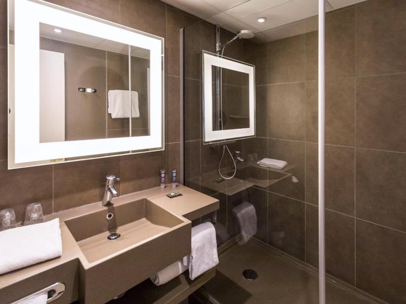 Novotel Paris CDG Airport image