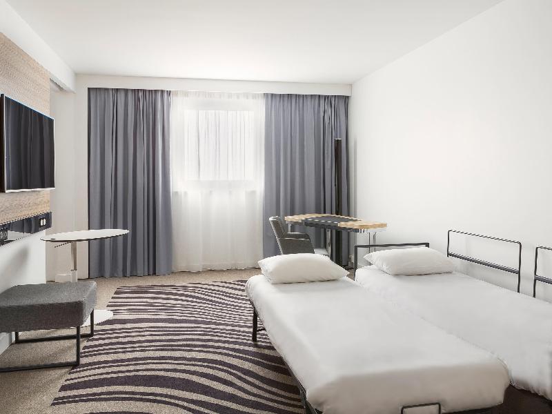 Novotel Paris CDG Airport image