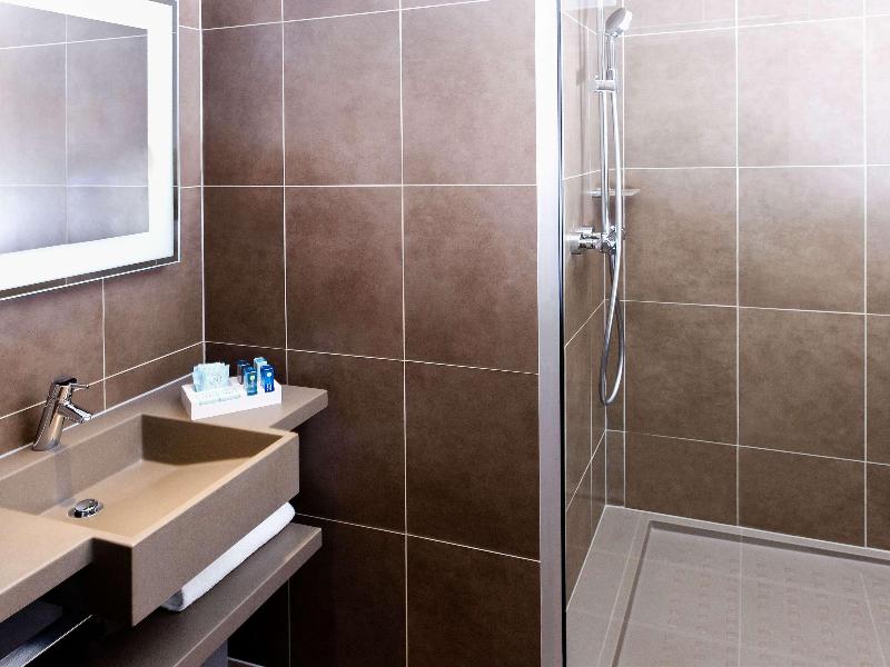 Novotel Paris CDG Airport image