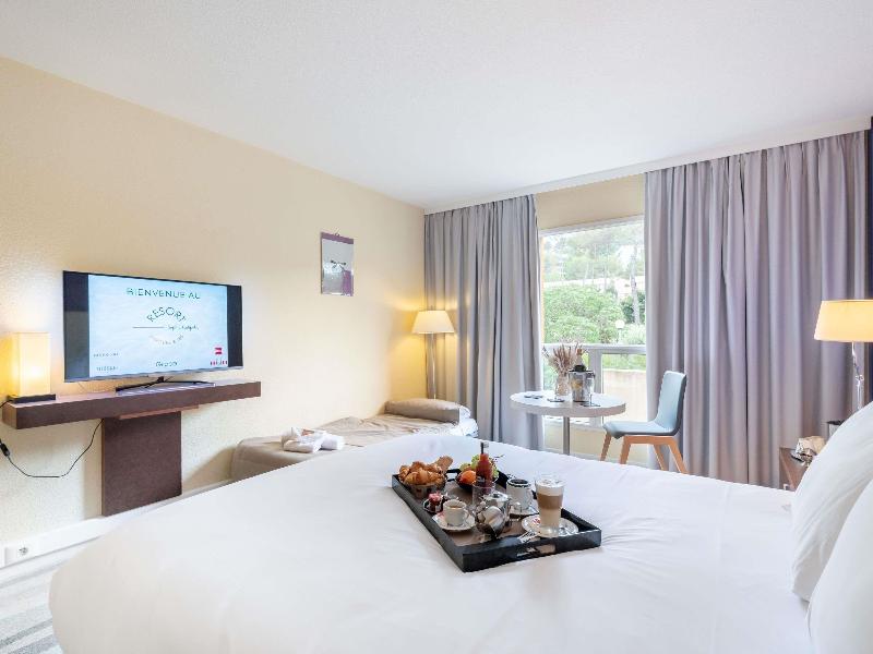 Mercure Antibes Sophia Antipolis Hotel image