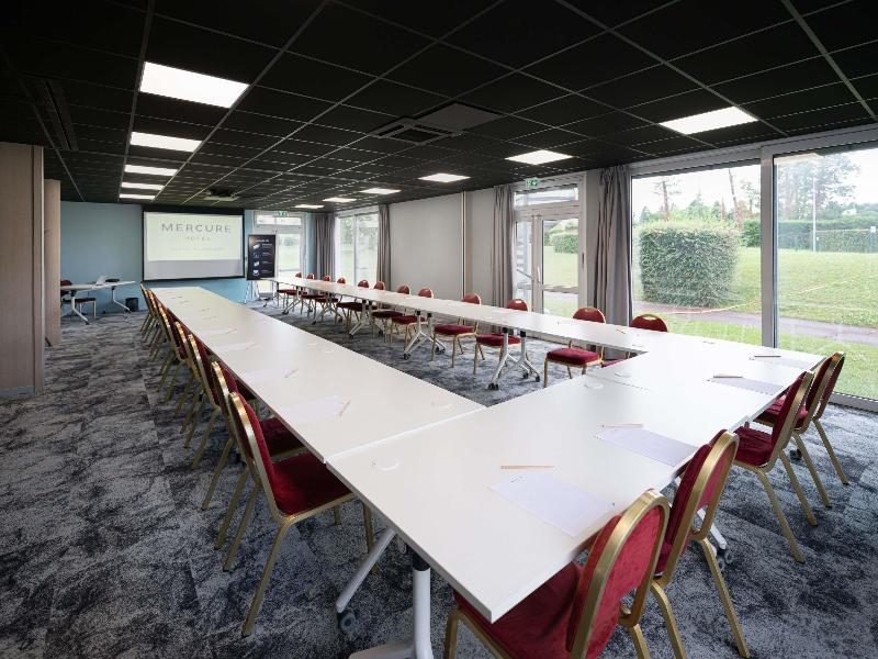 Mercure Lyon Est Villefontain image