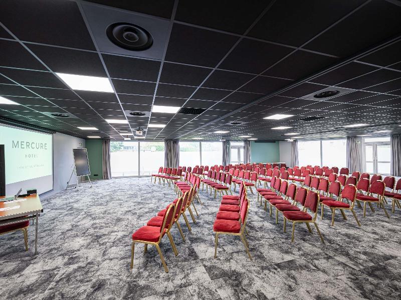 Mercure Lyon Est Villefontain image