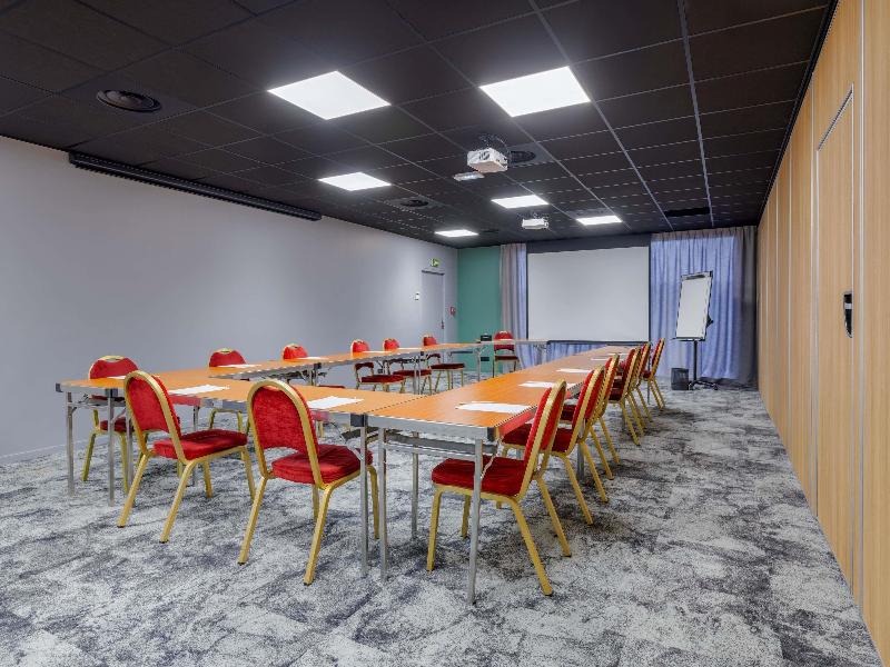 Mercure Lyon Est Villefontain image