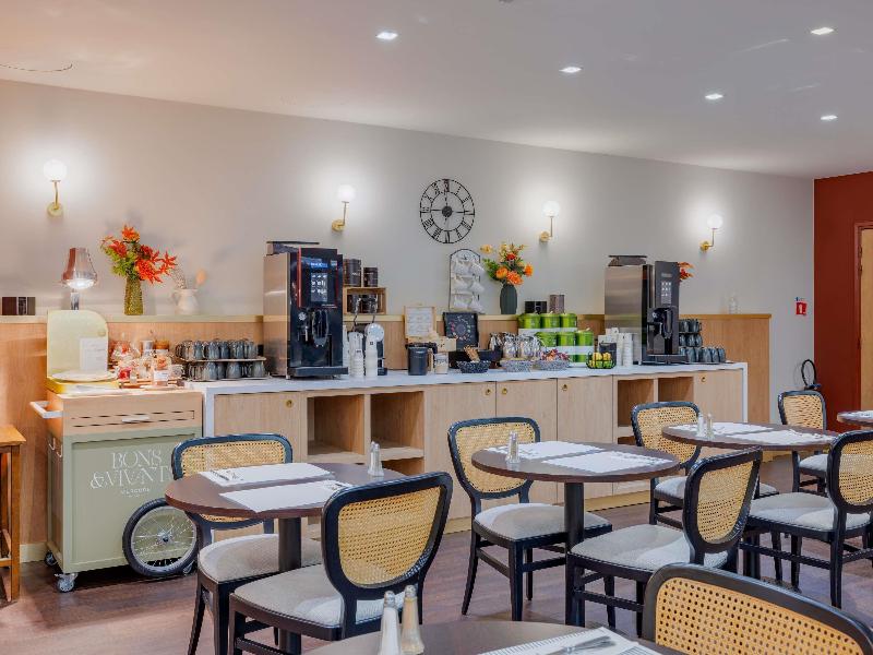 Mercure Lyon Est Villefontain image
