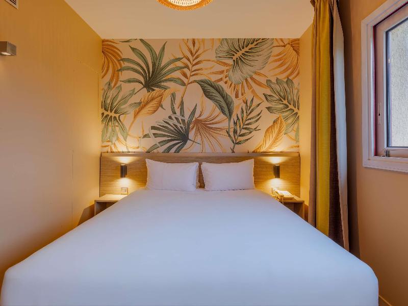 Mercure Lyon Est Villefontain image
