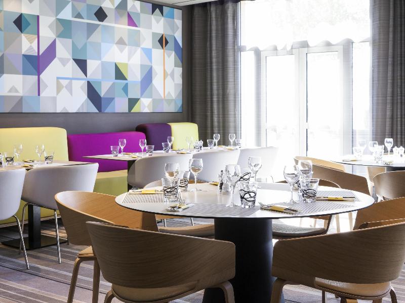 Novotel Saint Quentin Golf National image