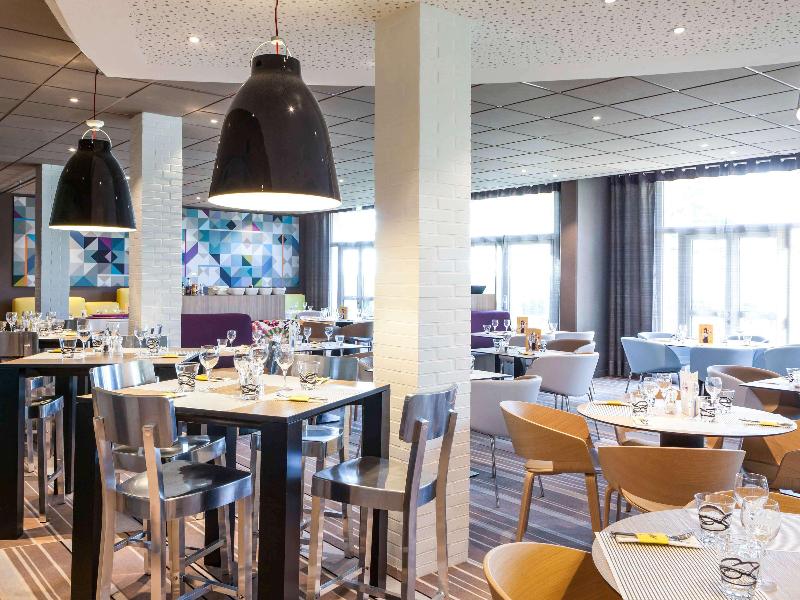 Novotel Saint Quentin Golf National image