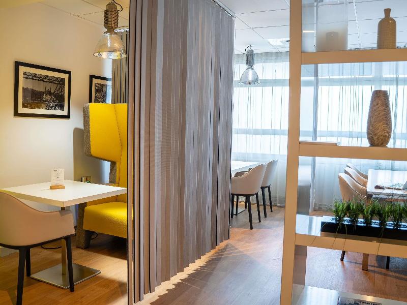 Mercure Paris Massy Gare TGV image