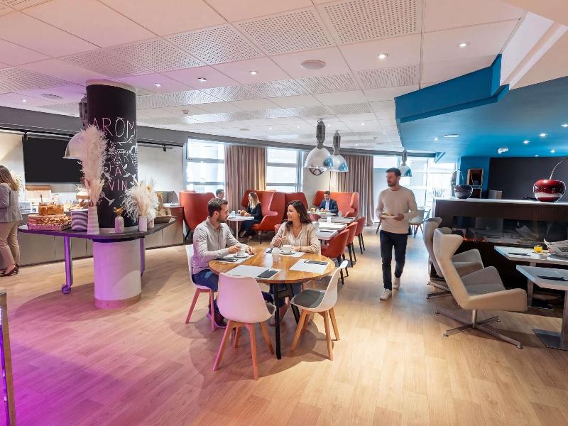 Mercure Paris Massy Gare TGV image