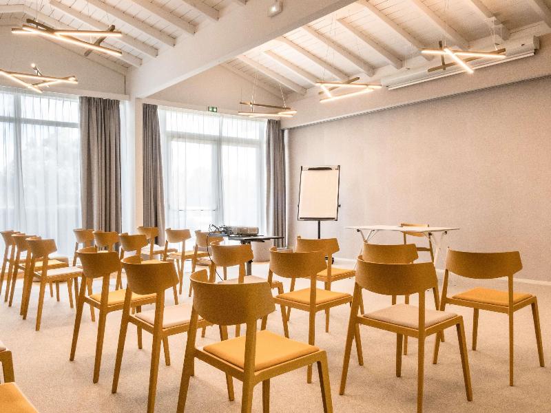 Novotel Narbonne Sud image