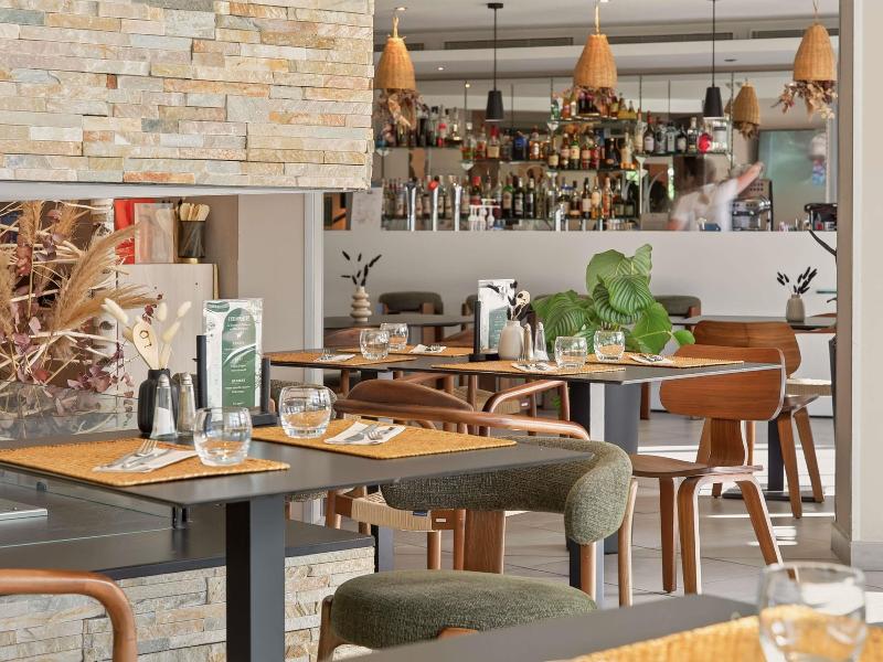 Novotel Pau Pyrenees image