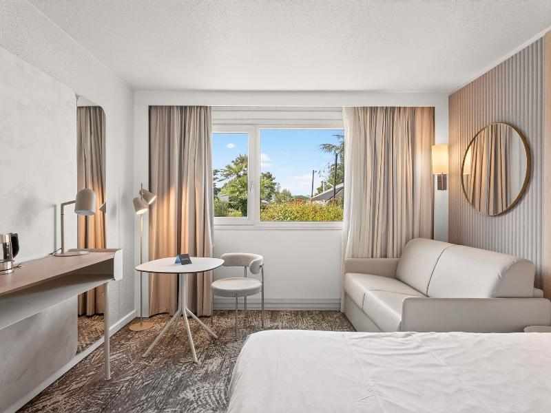 Novotel Pau Pyrenees image