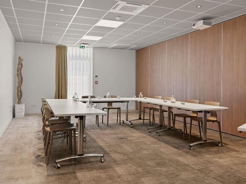 Novotel Pau Pyrenees image