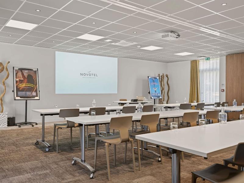 Novotel Pau Pyrenees image