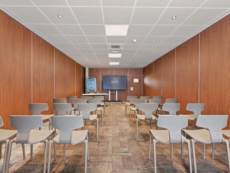 Novotel Pau Pyrenees image
