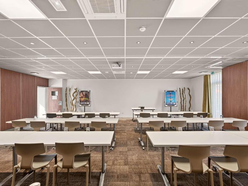 Novotel Pau Pyrenees image