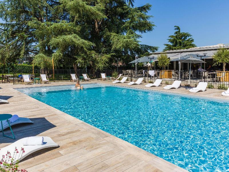 Novotel Pau Pyrenees image
